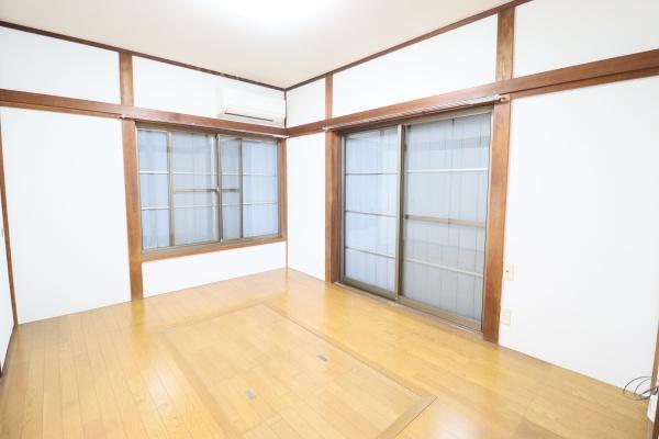 鶴尾様貸家NO.4