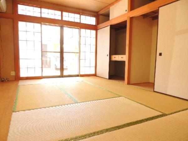 けやき台貸家
