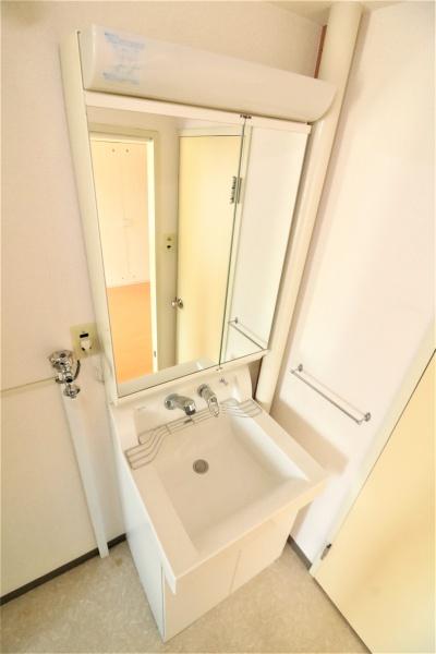 ハイネス入間ガーデニア1号棟