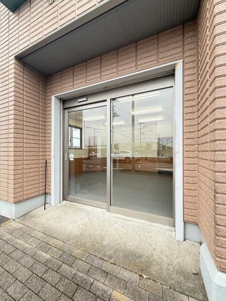 関谷店舗