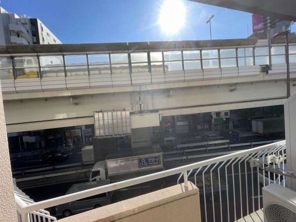 世田谷区駒沢２丁目のマンション