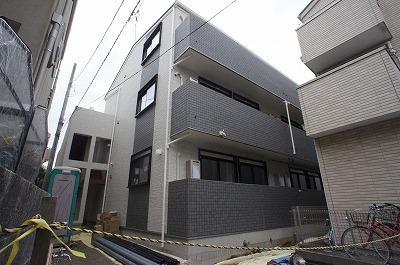 川崎市多摩区長尾７丁目のアパート