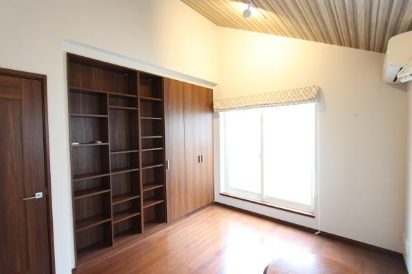 東和泉戸建