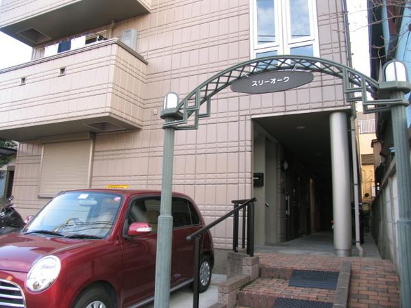 スリーオーク