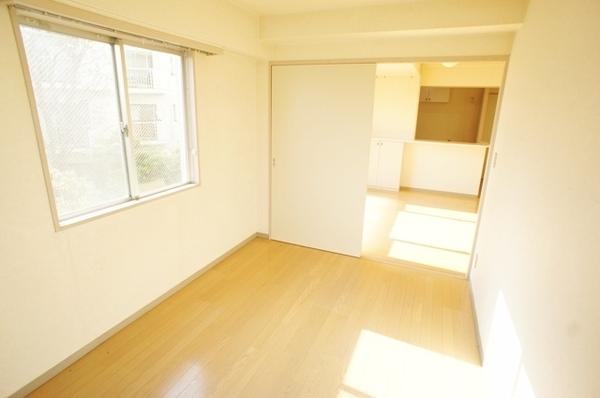 世田谷区鎌田３丁目のマンション