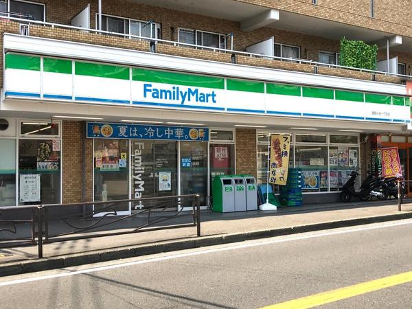 スカイコート鷺沼(ファミリーマート宮前小台一丁目店)
