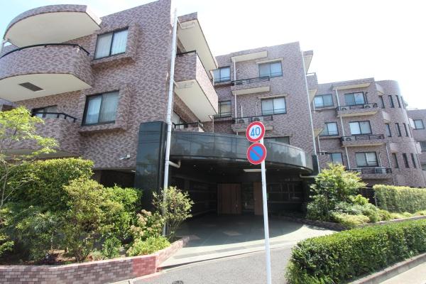 世田谷区上野毛４丁目のマンション