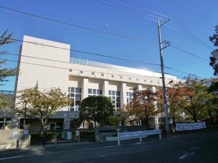 リブリ・ドルフ上野毛(世田谷区立玉堤小学校)