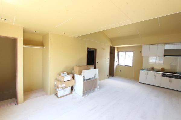 GarageHouseUS301