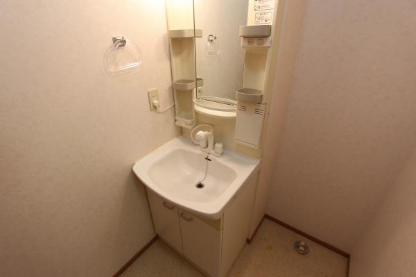川崎市多摩区宿河原５丁目のアパート