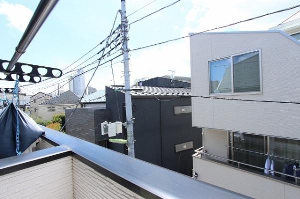 世田谷区北沢３丁目のアパート