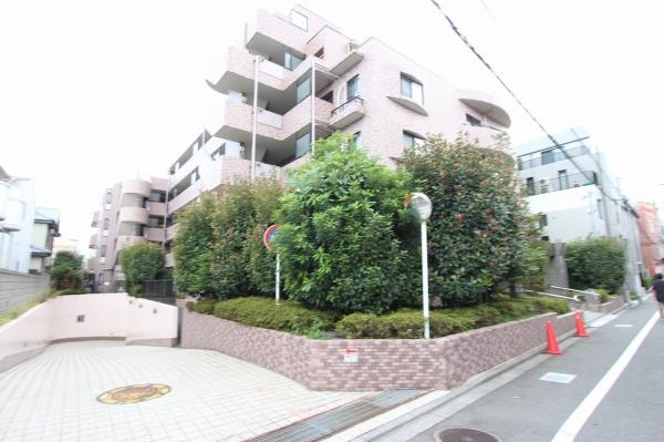 世田谷区上野毛１丁目のマンション