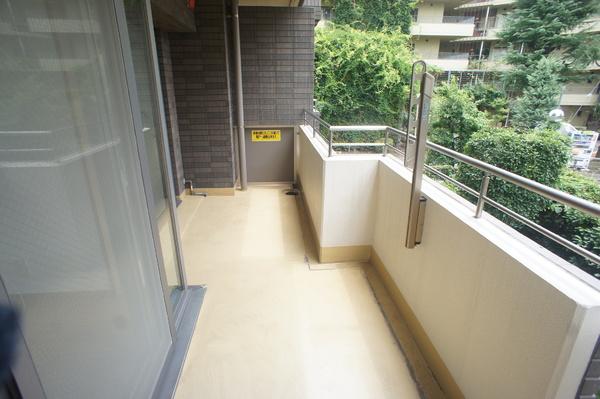 世田谷区玉川３丁目のマンション