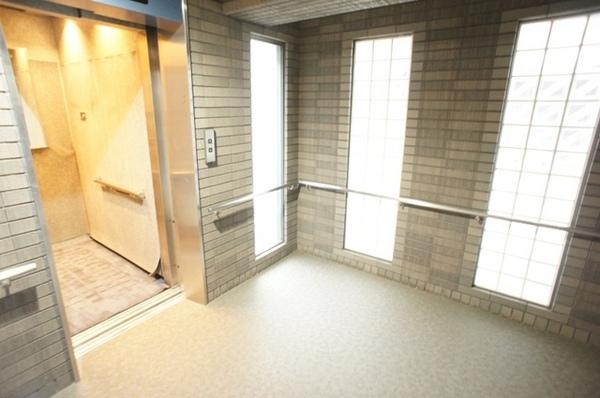 世田谷区玉川３丁目のマンション