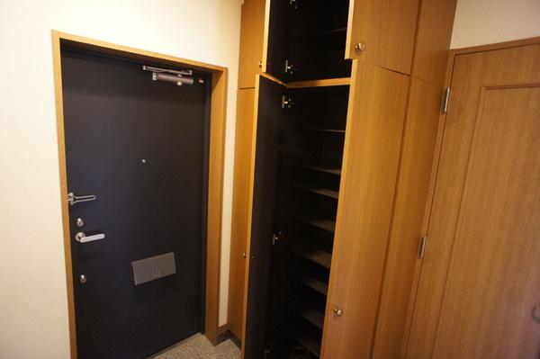 世田谷区玉川３丁目のマンション