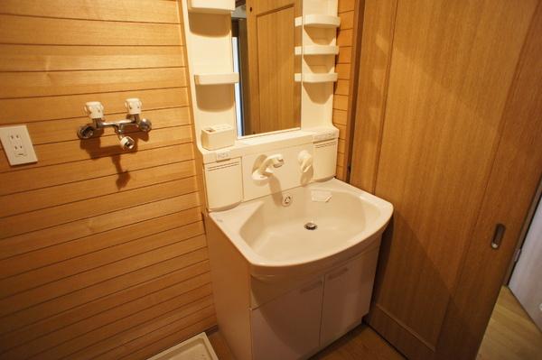 世田谷区玉川３丁目のマンション