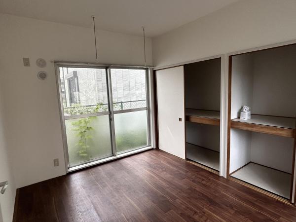 天野マンション(洋室)