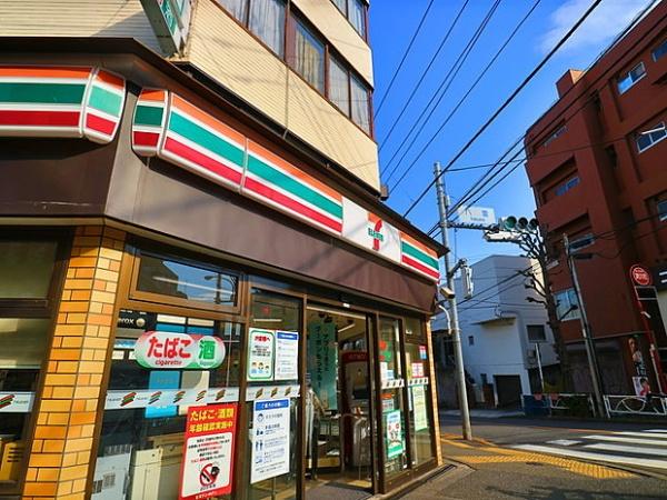 ダインハウス駒沢公園(セブンイレブン目黒八雲5丁目店)