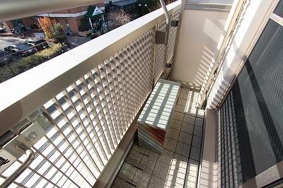 アーバンスクエア