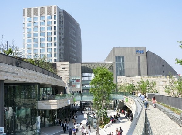 ブリーズ広栄(二子玉川ライズショッピングセンター)