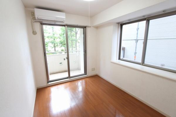 Frontry(フロントリー)