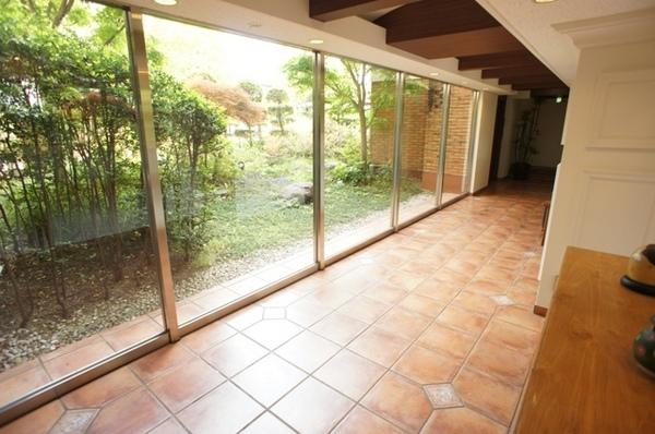 トライダント翠耀館