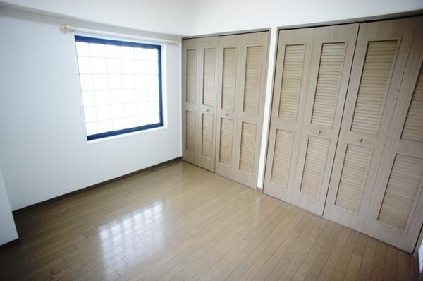 トライダント翠耀館