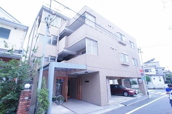 世田谷区中町３丁目のマンション