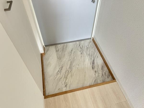 プラザハウスビル