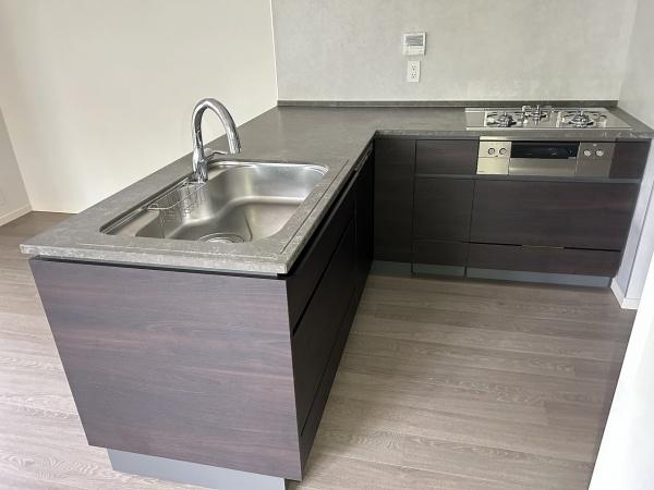世田谷区中町３丁目のマンション