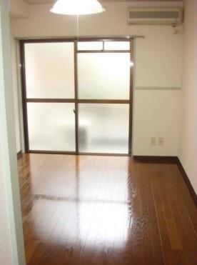 川崎市高津区溝口１丁目のマンション