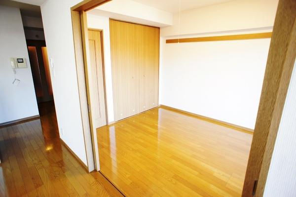 ケニーフラッツ玉川