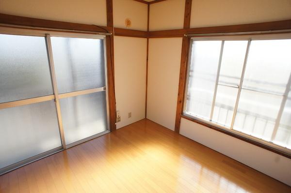 川崎市高津区諏訪１丁目のアパート