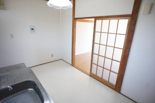 川崎市高津区諏訪１丁目のアパート