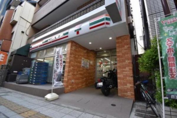 LEGALAND駒沢大学(セブンイレブン世田谷駒沢大学駅西店)