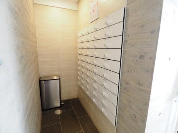 世田谷区三軒茶屋２丁目のマンション