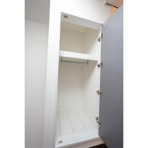 プレジール三軒茶屋