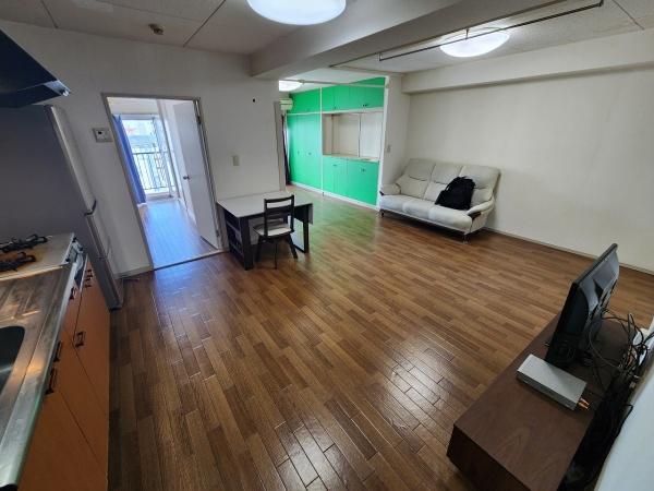 シャンボール三軒茶屋