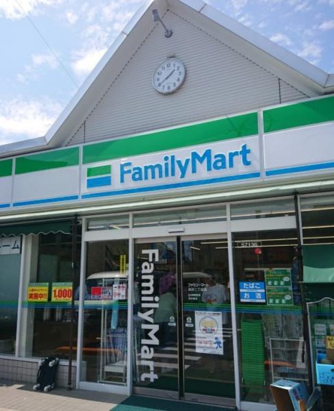 フィカーサ深沢(ファミリーマート深沢二丁目店)