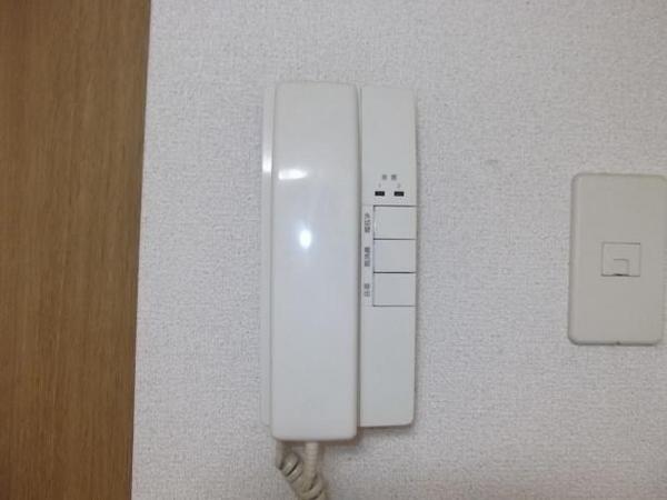 メゾン井上