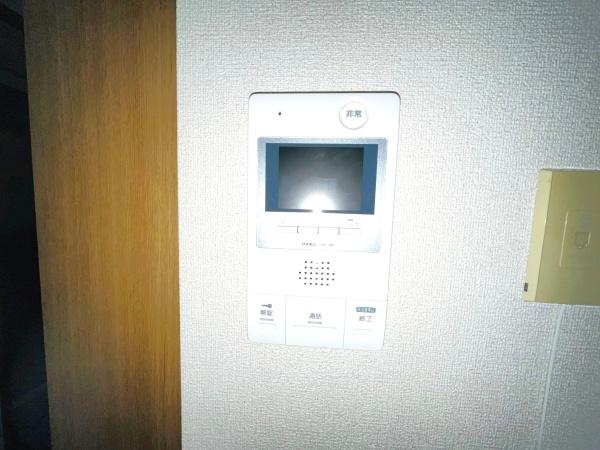 メゾン井上