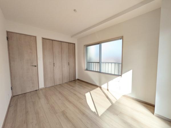 足立区鹿浜３丁目のアパート