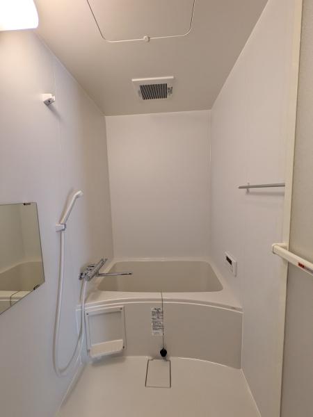 足立区鹿浜３丁目のアパート