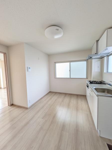 足立区鹿浜３丁目のアパート