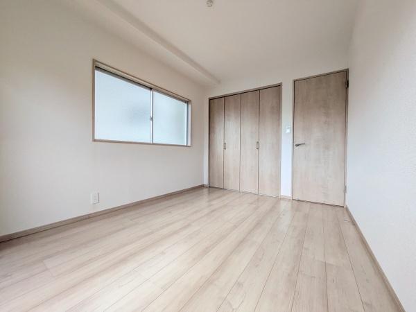 足立区鹿浜３丁目のアパート