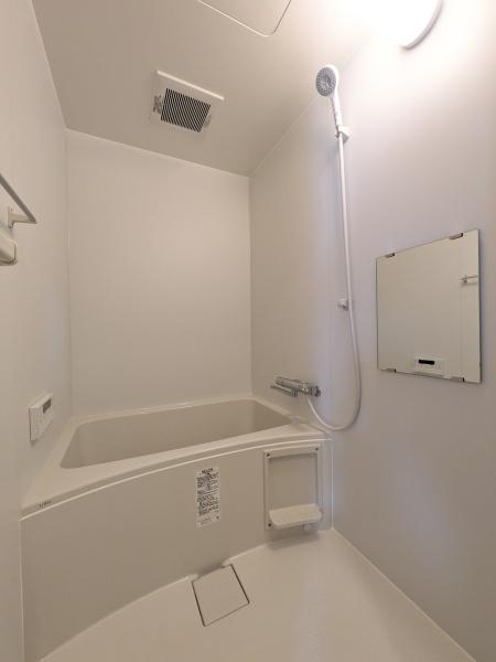 足立区鹿浜３丁目のアパート