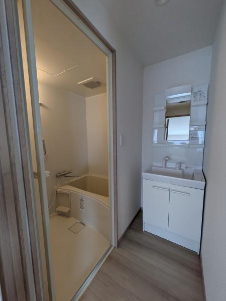 足立区鹿浜３丁目のマンション