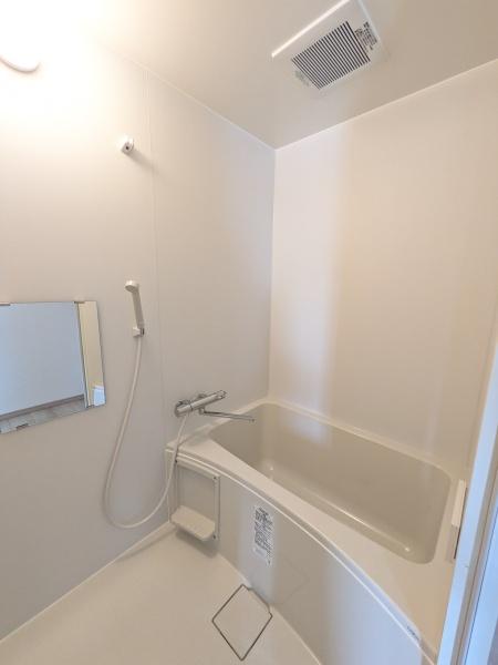 足立区鹿浜３丁目のマンション