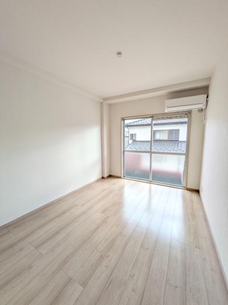 足立区鹿浜３丁目のマンション