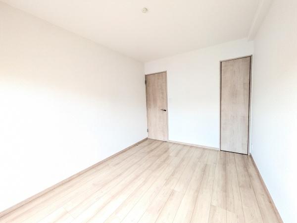 足立区鹿浜３丁目のマンション